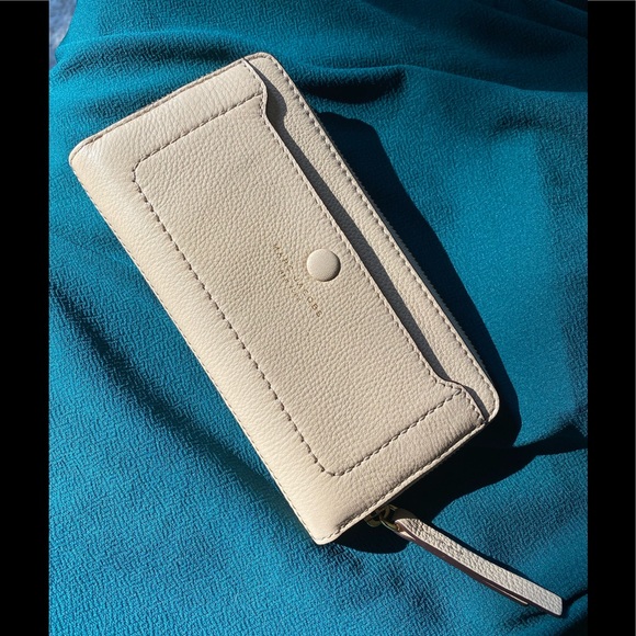 NEW! Marc Jacobs Standard Leather Wallet - Picture 8 of 12